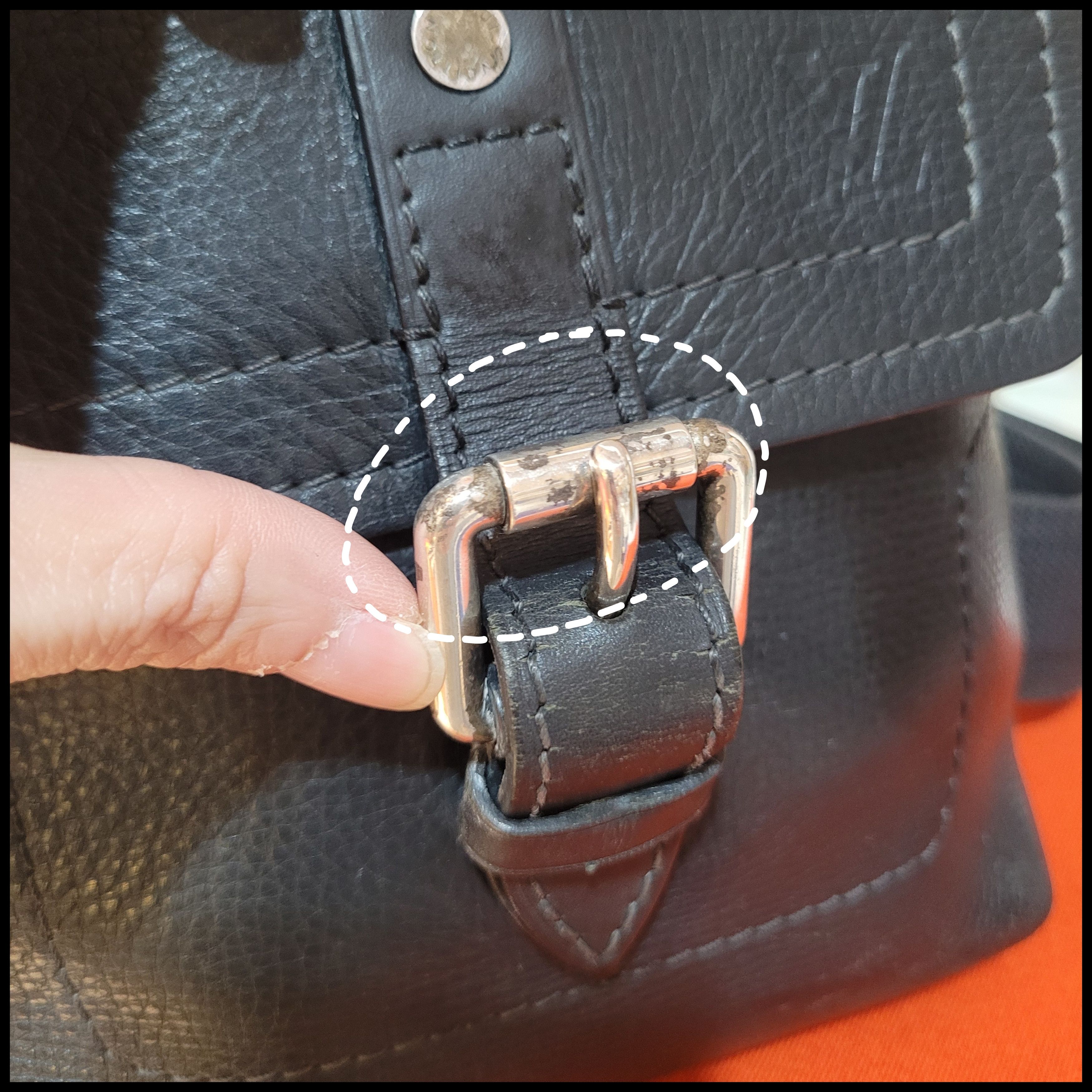 Louis Vuitton Vintage Louis Vuitton Yuma Basalt Black Utah Shoulder Bag Size ONE SIZE - 13 Thumbnail