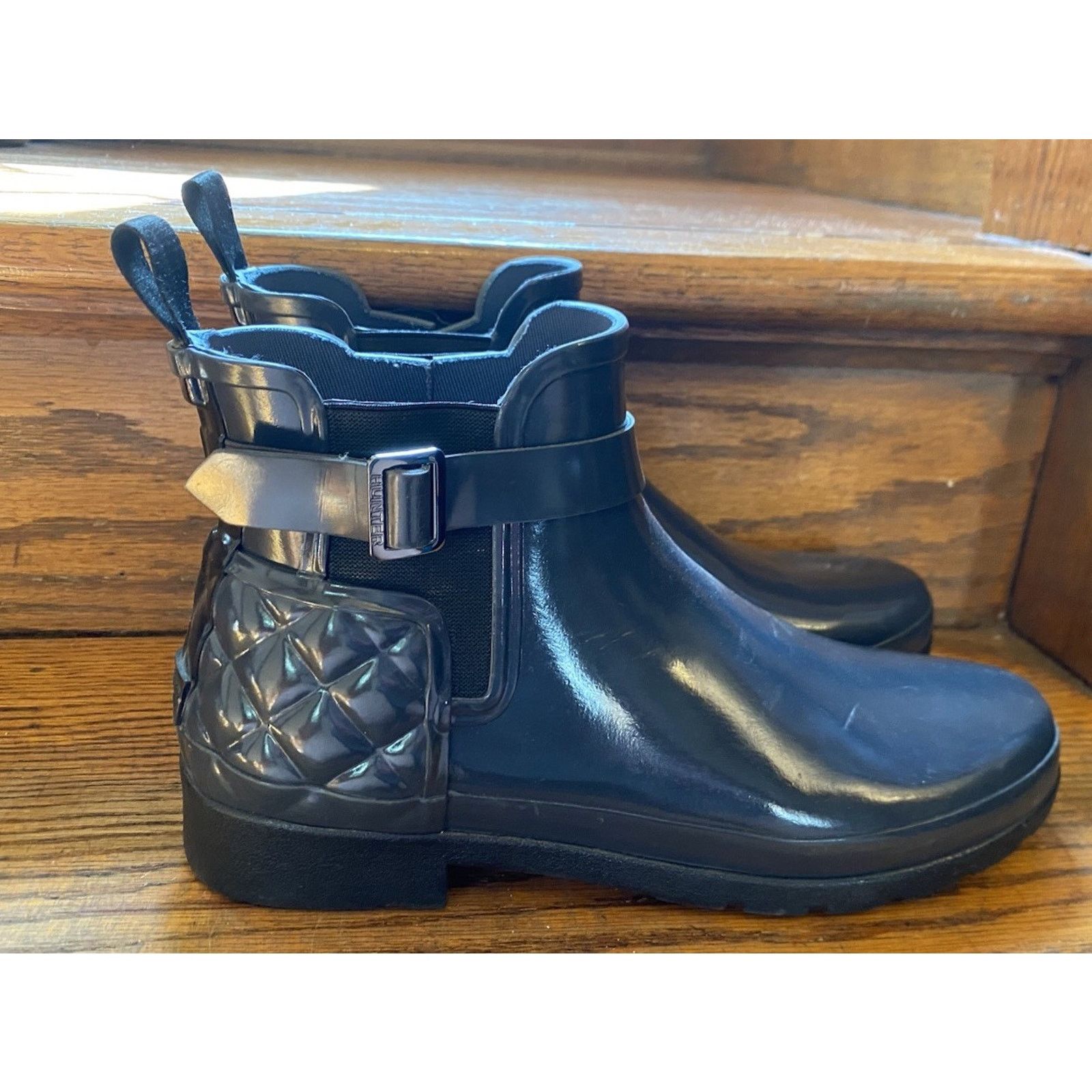 Hunter Hunter Refined Quilted Gloss Chelsea Rain Boots Women’s 10 Size US 10 / IT 40 - 1 Thumbnail