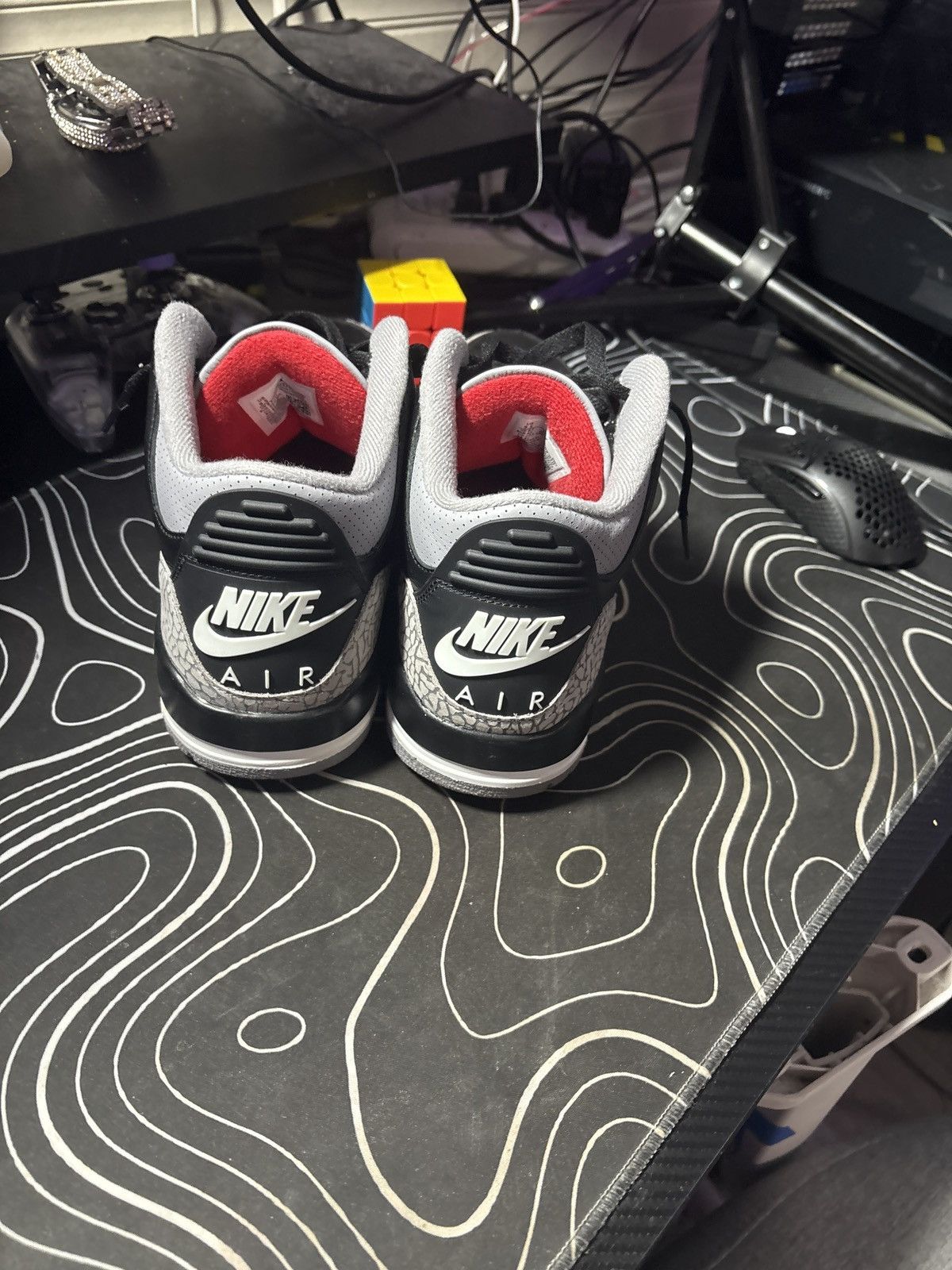 Jordan Brand Jordan 3 Retro OG Size US 9.5 / EU 42-43 - 4 Thumbnail