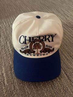 CHERRY LA Logo-print Twill Trucker Hat in Red