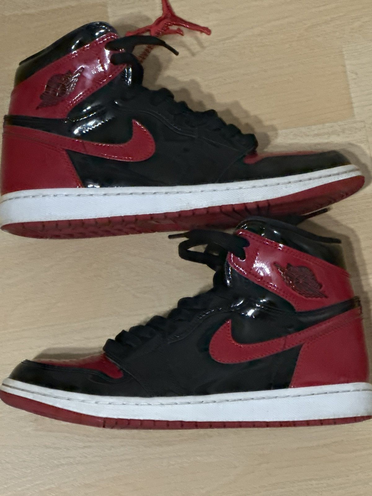 Jordan Brand Jordan 1 Retro High OG “Patent Bred” Size US 8.5 / EU 41-42 - 1 Thumbnail