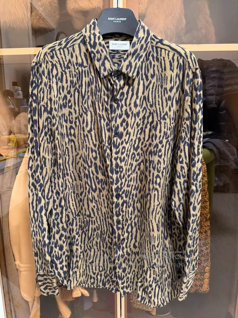 Saint Laurent Paris Saint Laurent Paris Leopard Print Shirt i Size US XXS / EU 40 - 1 Thumbnail