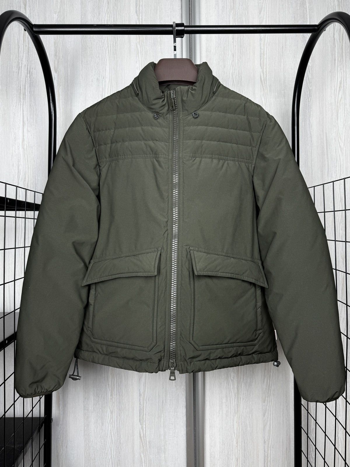 Orlebar Brown Orlebar Brown khaki quilted down jacket size L Size US L / EU 52-54 / 3 - 2 Thumbnail