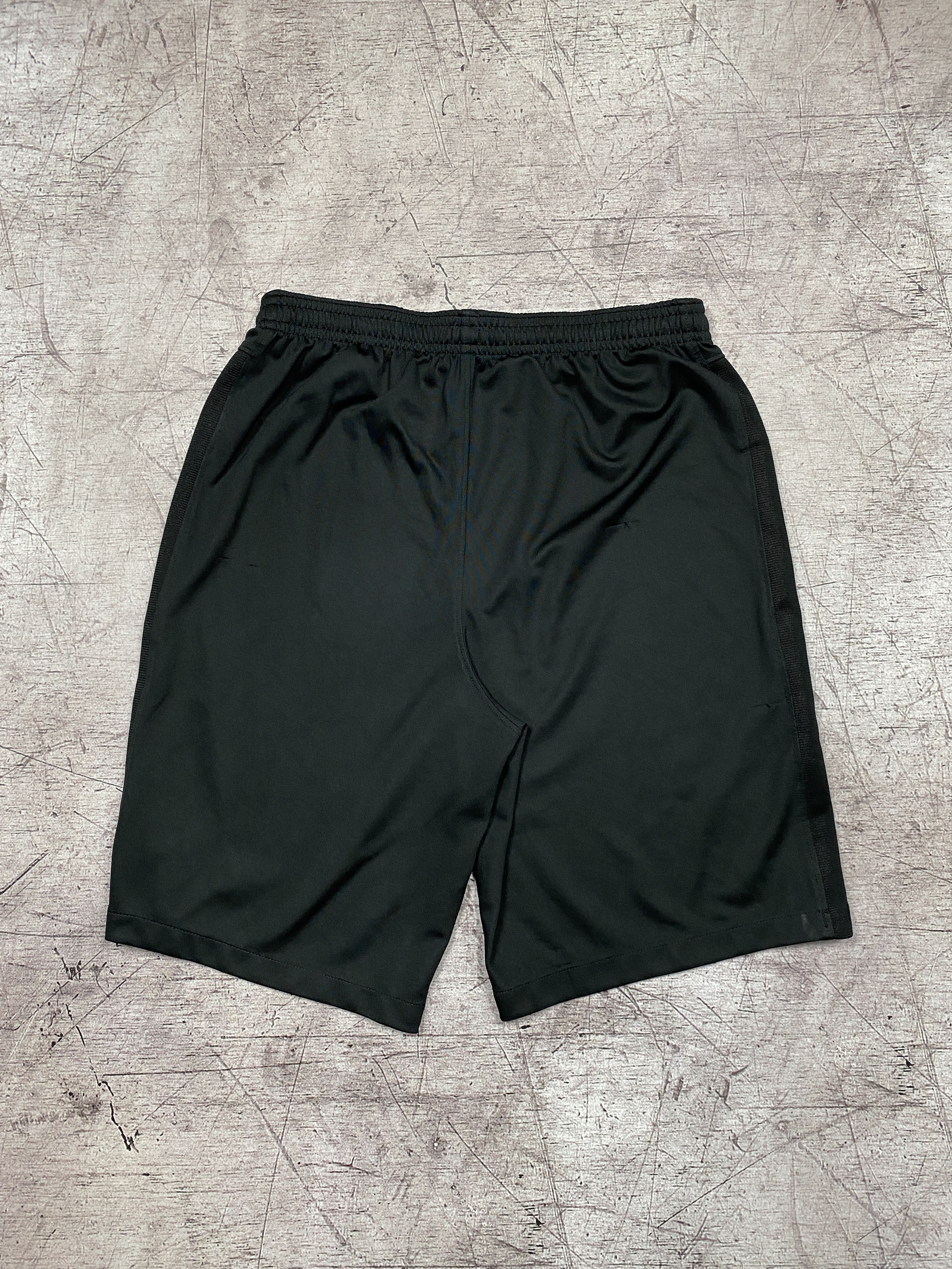 Nike Nike Liverpool Dri Fit Soccer Shorts Football Size US 30 / EU 46 - 8 Thumbnail