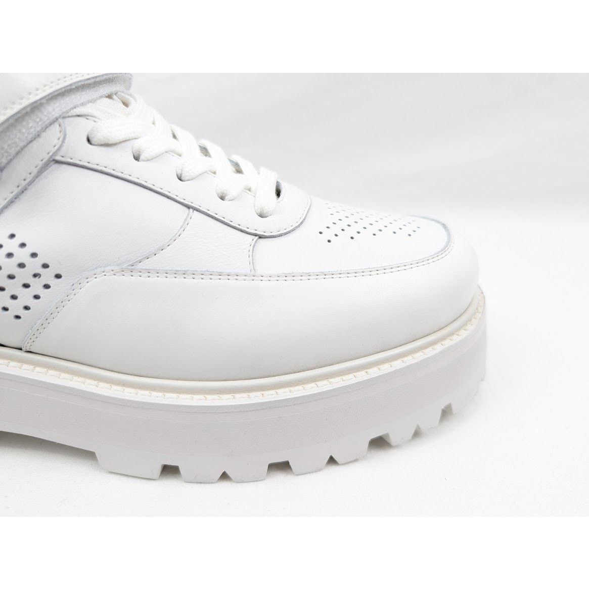 Celine o1rshd1 Calfskin High Sneaker W/ Scratch in Optic White Size US 11 / EU 44 - 4 Thumbnail