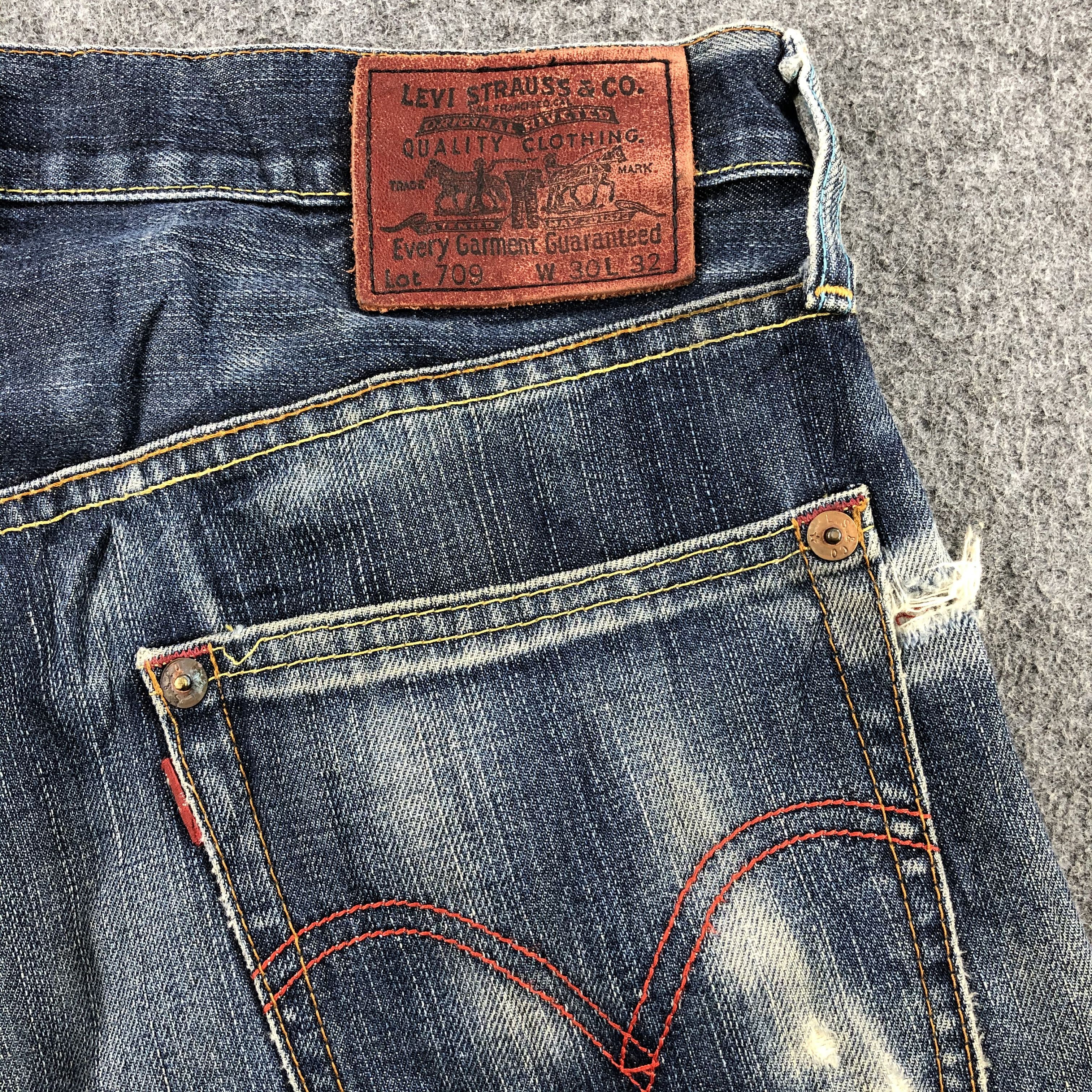 Levi's × Vintage Vintage 90s Blue Wash Levis 709 Jeans-JM1950 Size US 33 - 6 Thumbnail