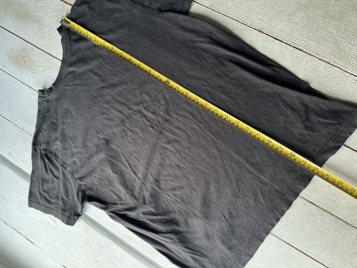 Guess 🚨AVANT-GARDE GUESS TANK MEN Y2k BIG LOGO Size US L / EU 52-54 / 3 - 13 Thumbnail