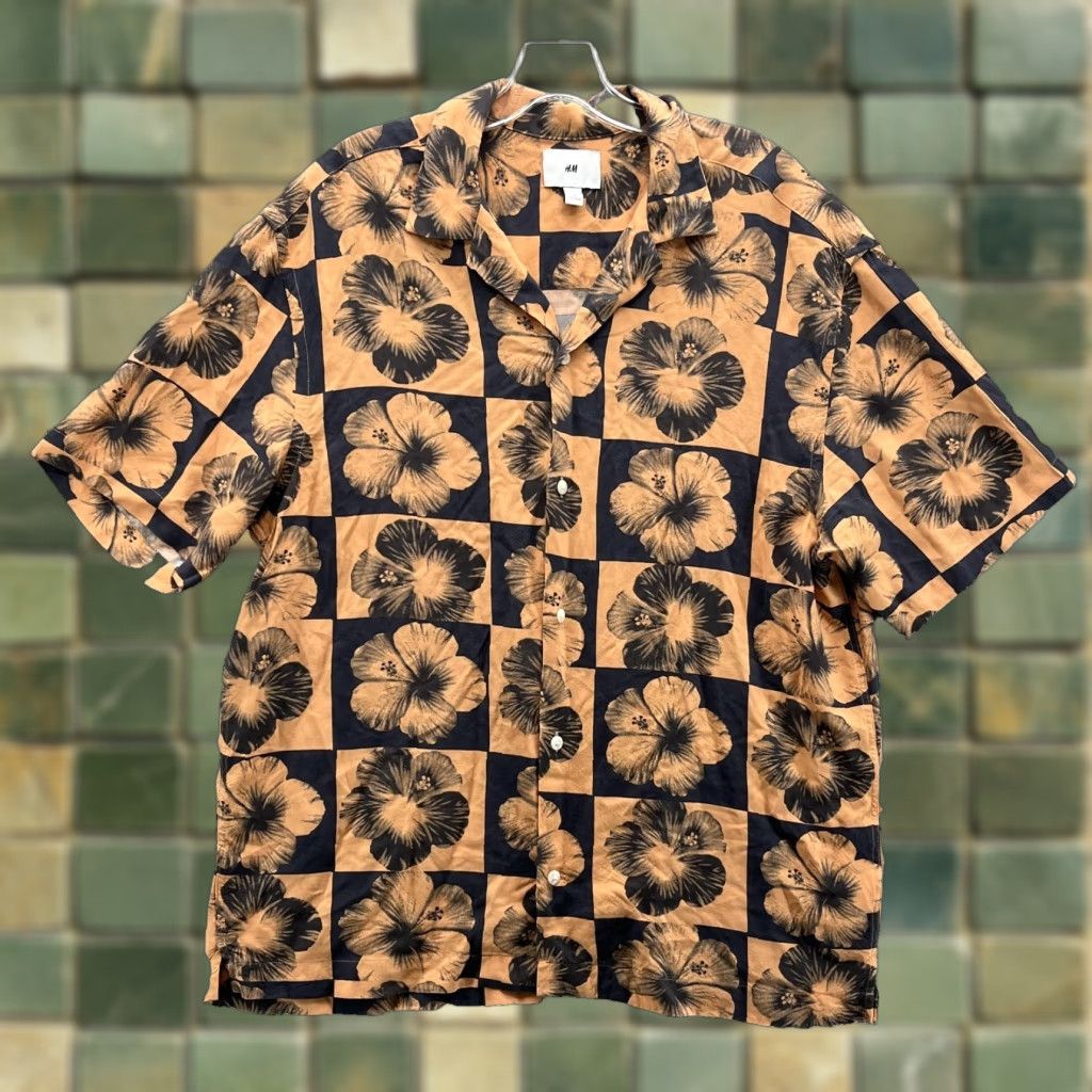 H&M H&M Hawaiian Shirt Men Medium Orange Floral Hibiscus Surf Skate Y2K Preppy Beach Size US M / EU 48-50 / 2 - 1 Thumbnail