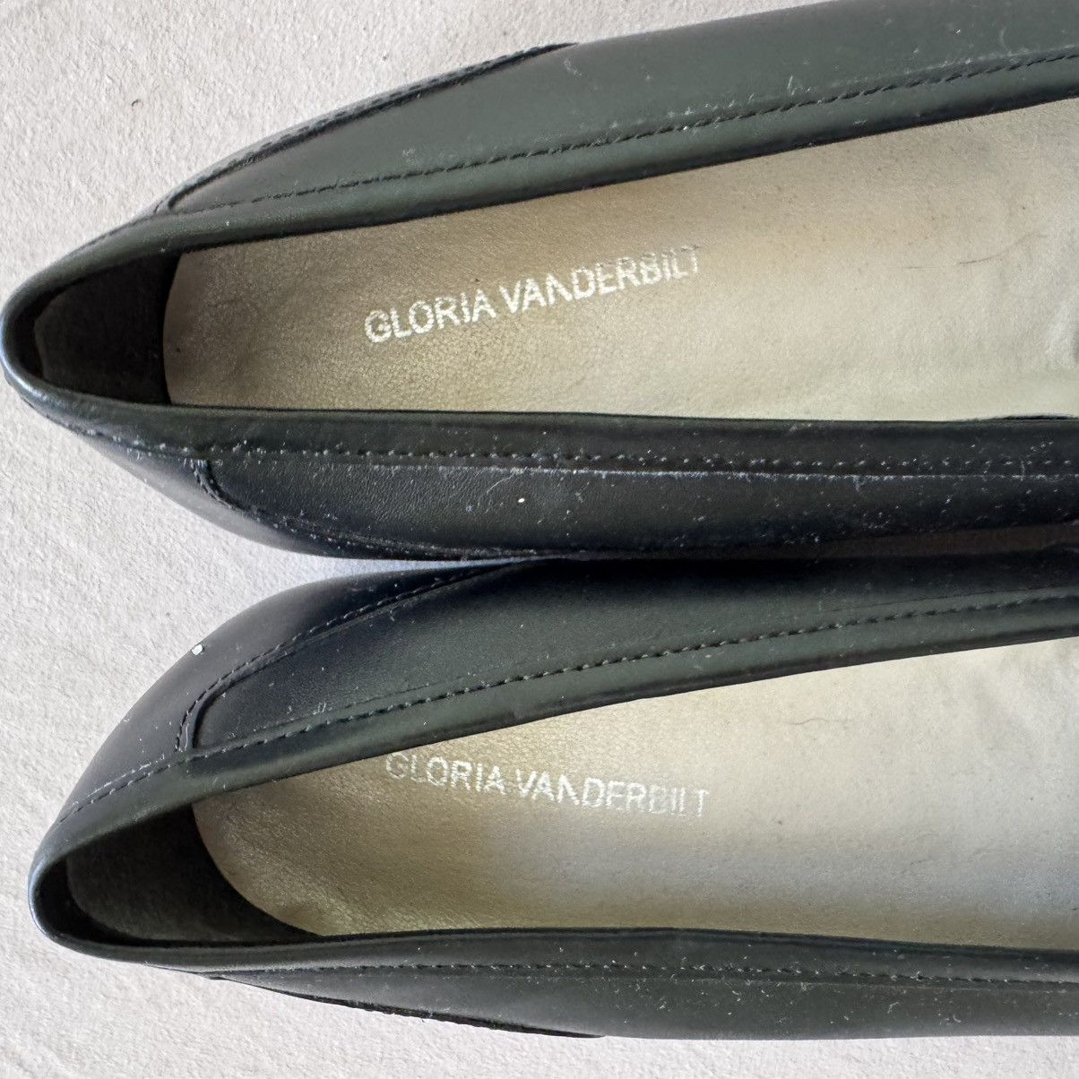 Gloria Vanderbilt Vintage Gloria Vanderbilt Leather Square Toe Flats Size US 7 / IT 37 - 5 Thumbnail
