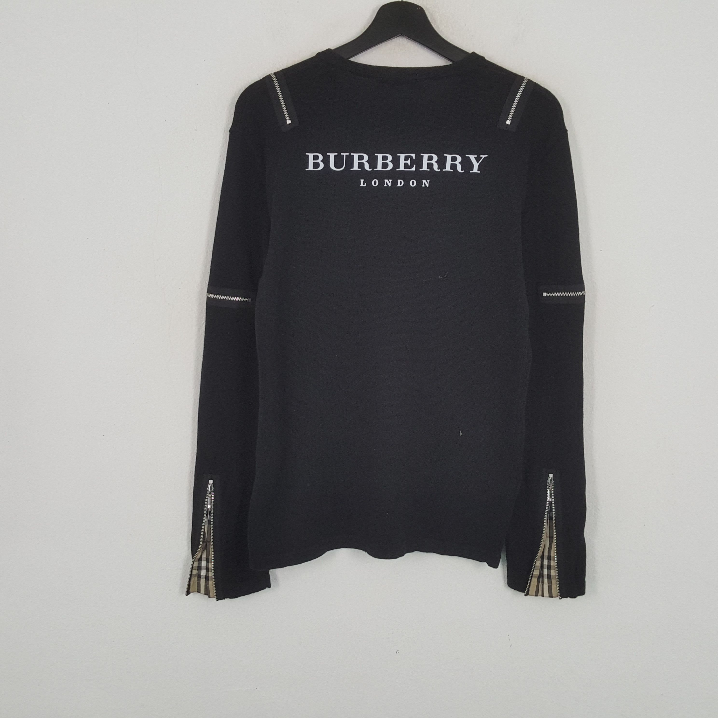 Burberry BURBERRY BLACK LABEL Fashion Brand Custom Art Tshirt Size US M / EU 48-50 / 2 - 3 Thumbnail