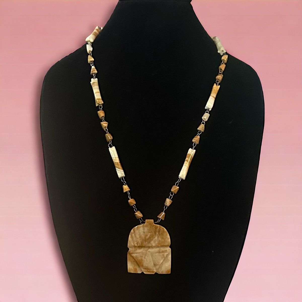 Vintage Vintage Mexican carved onyx Aztec Mayan pendant necklace Size ONE SIZE - 1 Thumbnail