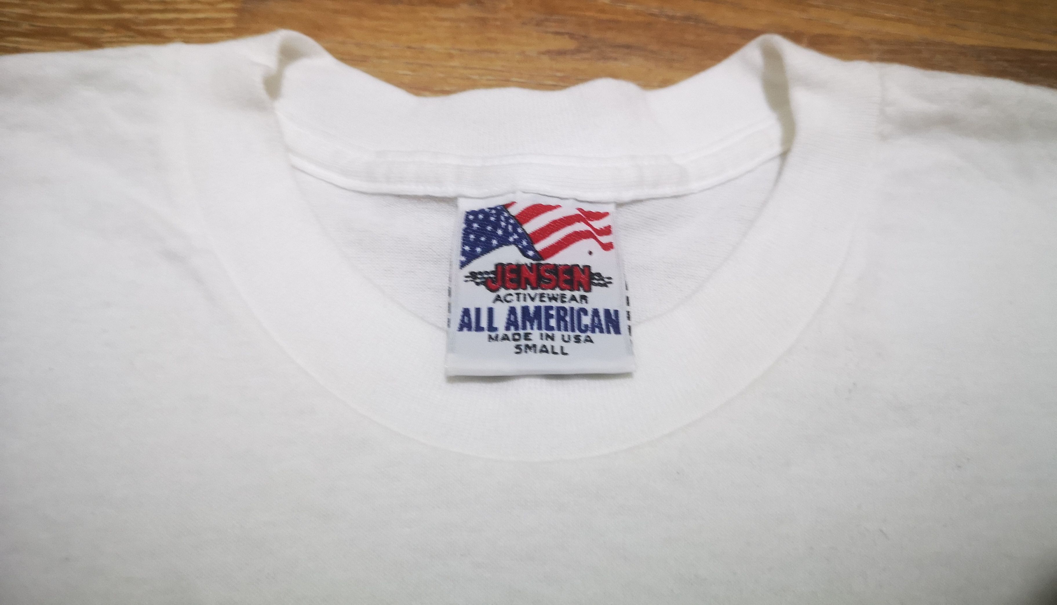 Cartoon Network × Vintage × Warner Bros Vintage y2k Letter Carrier's Food Drive Charity T Shirt Size US S / EU 44-46 / 1 - 3 Thumbnail