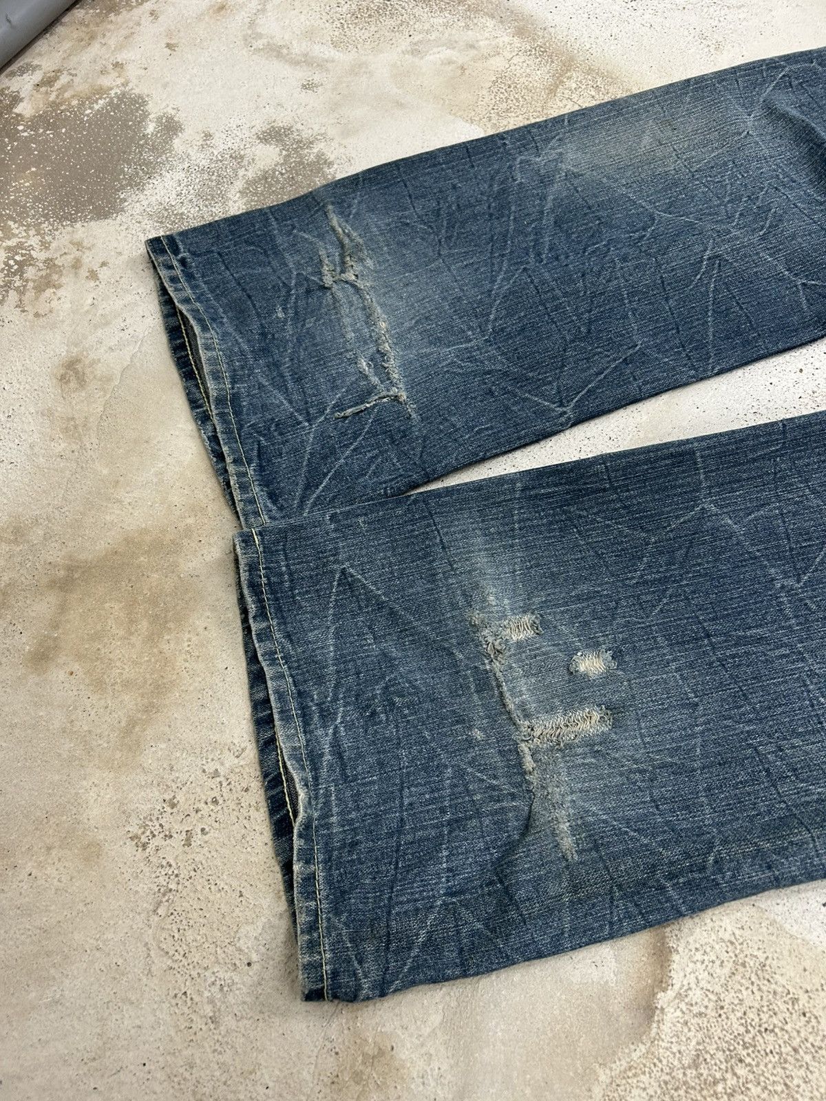 Le Grande Bleu (L.G.B.) Vintage Daily Topics Rainbow Baggy Distressed Washed Whisker Size US 33 - 10 Thumbnail