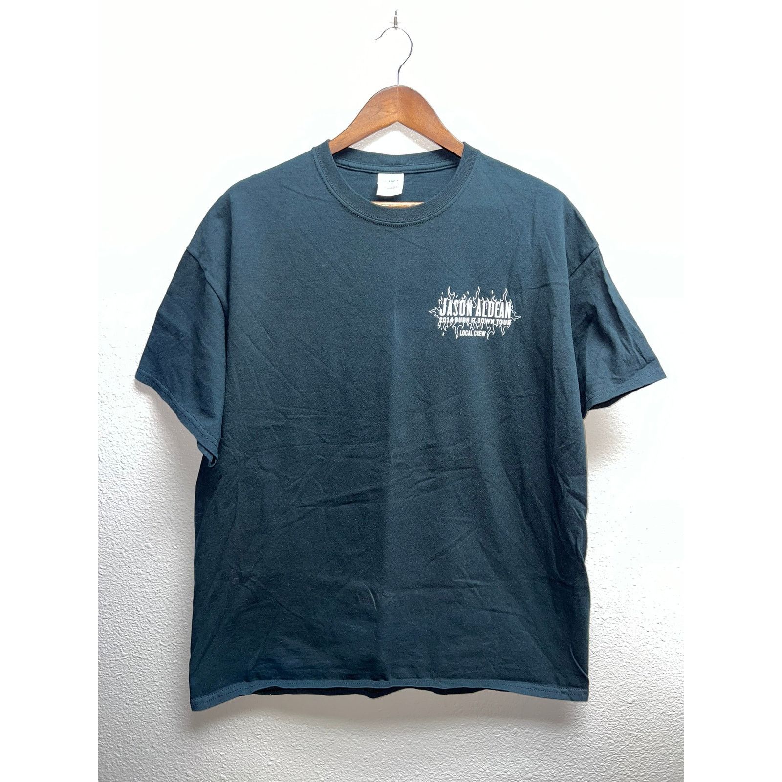 Gildan Jason Aldean Shirt Local Crew Burn It Down Tour Concert XL Size US XL / EU 56 / 4 - 1 Thumbnail