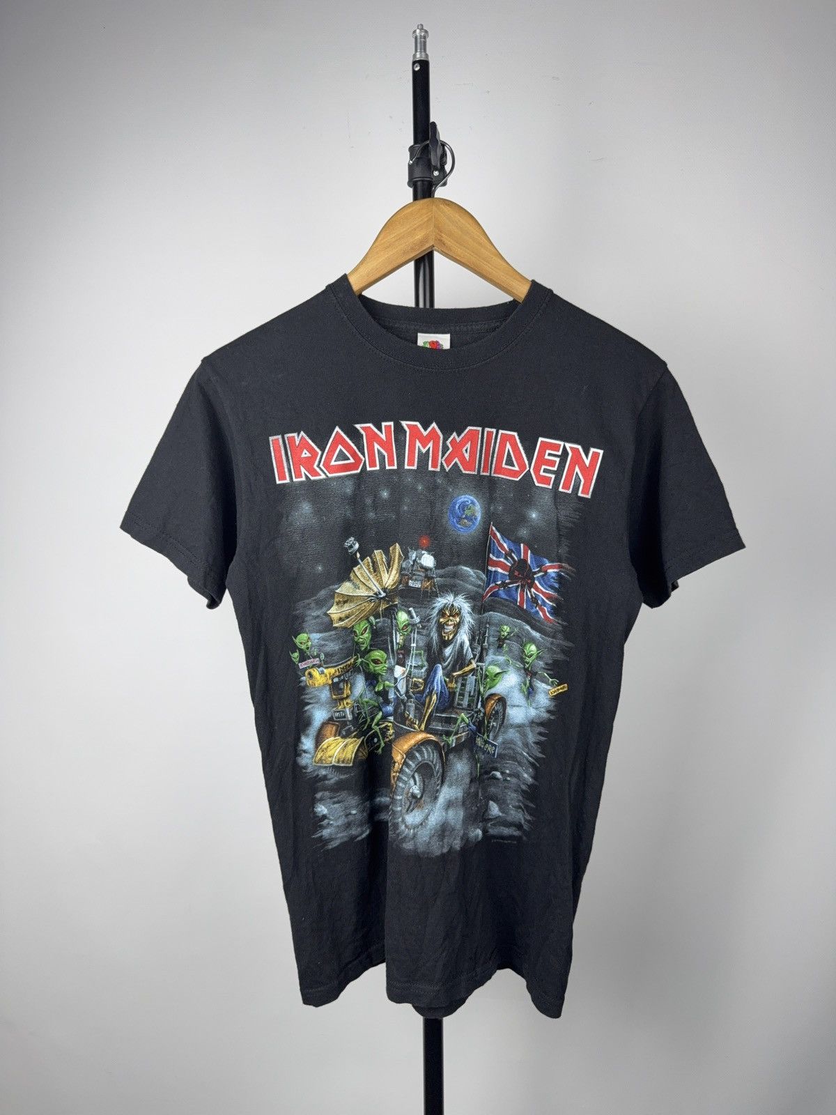 Iron Maiden 00s Iron Maiden 2011 Eddie Bulldozer Vintage Band T-Shirt Size US S / EU 44-46 / 1 - 1 Thumbnail