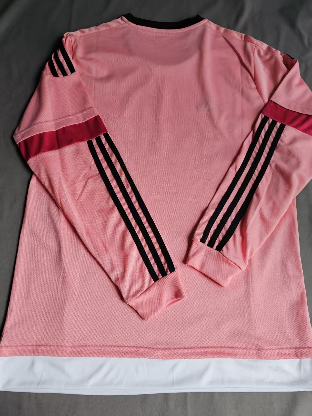 Other Juventus Jersey Away 2014 15 Season Size US L / EU 52-54 / 3 - 5 Thumbnail