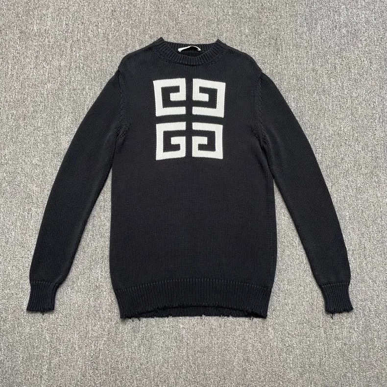 Givenchy Givenchy Black Sweater with Large Logo-dmc Size US S / EU 44-46 / 1 - 1 Thumbnail
