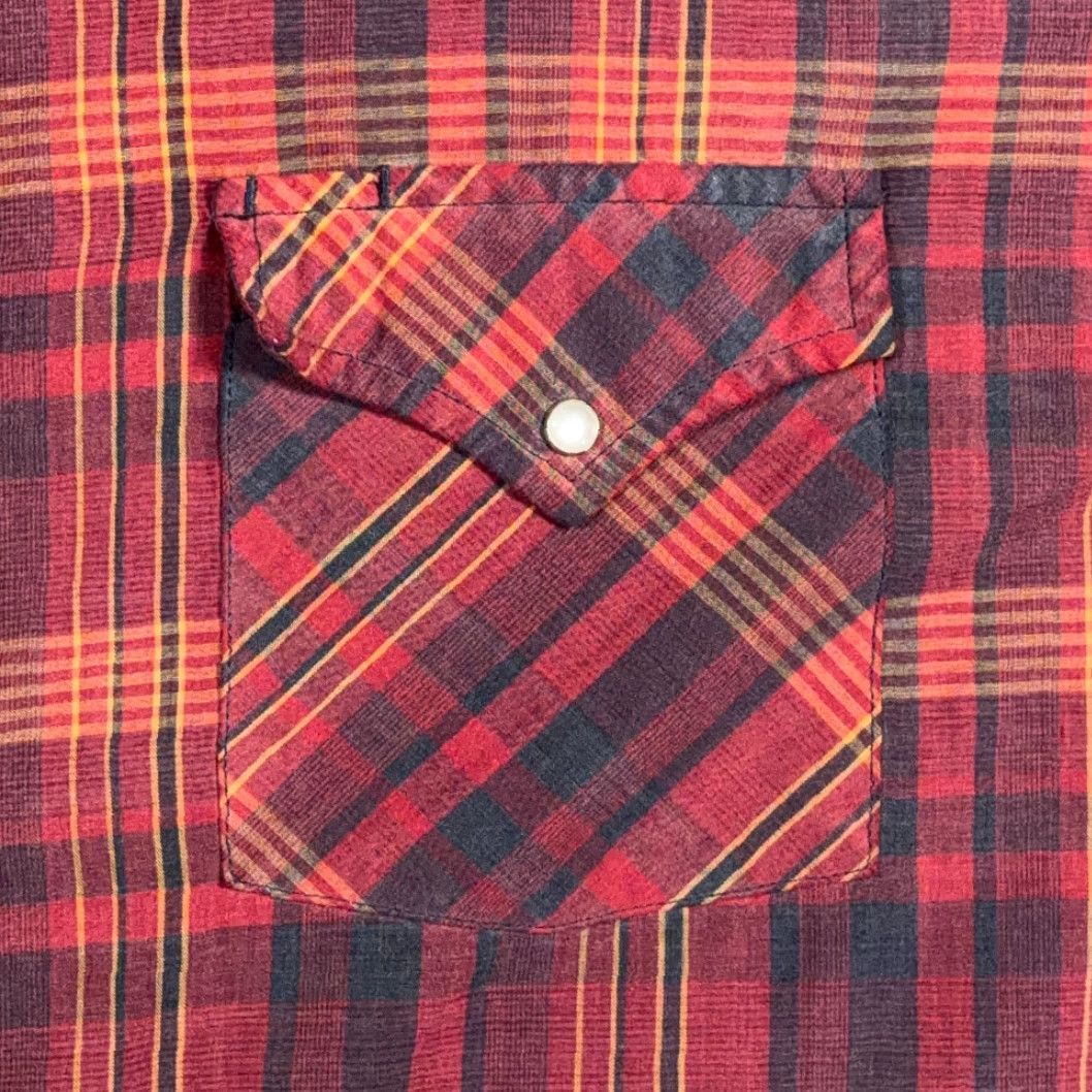 Vintage VINTAGE Ely Cattleman Western Shirt Adult LARGE Red Pearl Snap Cowboy 90s Shirt Mens Large Red Plaid Slim? Size US L / EU 52-54 / 3 - 5 Thumbnail