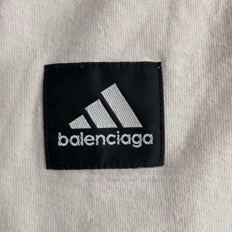 Other Balenciaga Embroidery Logo Short Sleeve Size US L / EU 52-54 / 3 - 6 Thumbnail