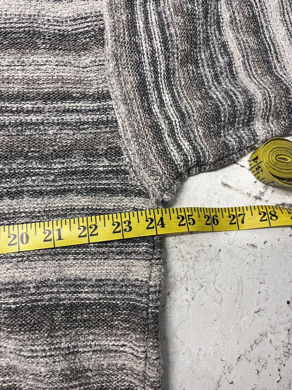 Vintage Vintage pierre cardin knit sweater Size US XL / EU 56 / 4 - 4 Thumbnail