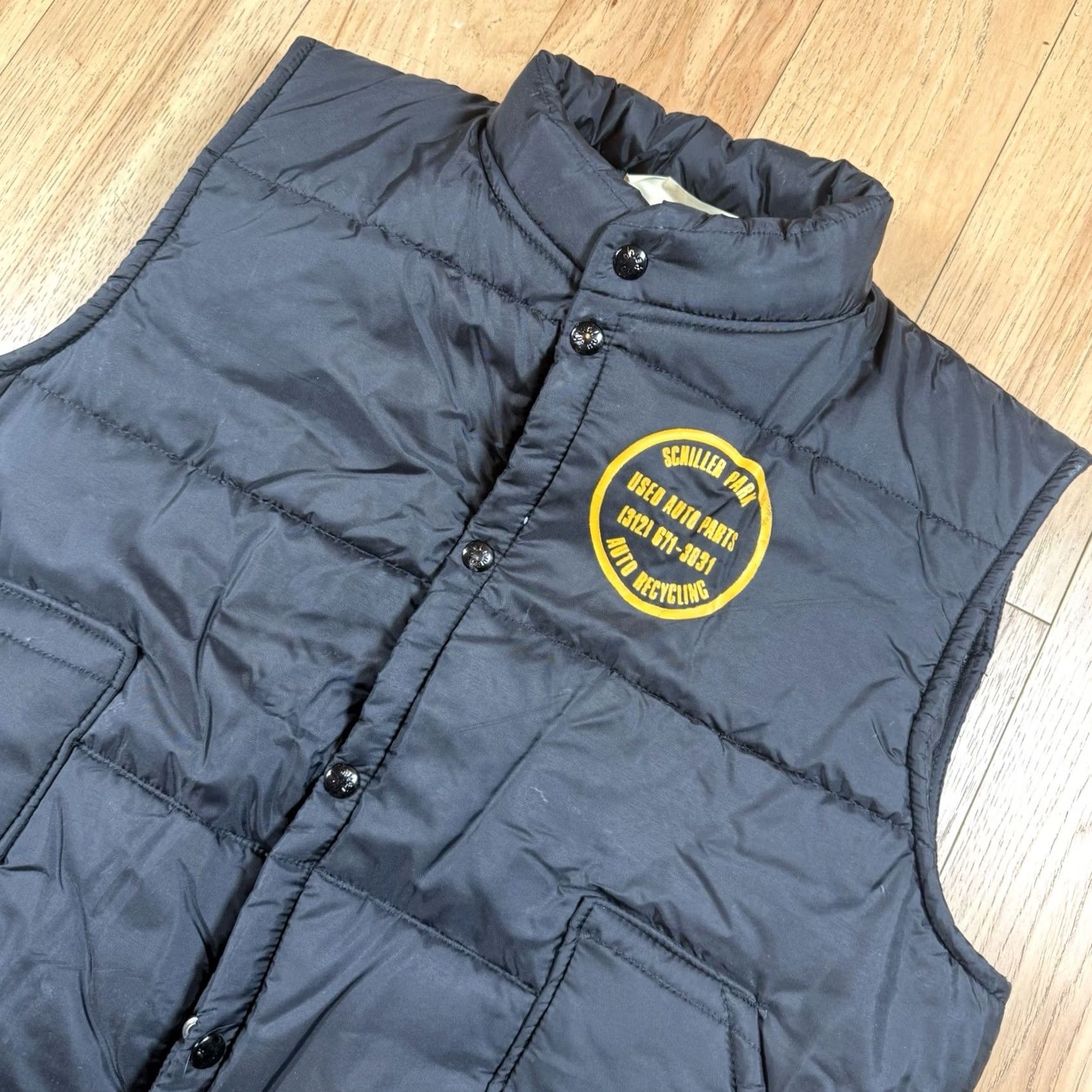 Vintage VINTAGE King Louie Quilted Vest Mens Large Black Nylon USA Made Size US L / EU 52-54 / 3 - 2 Thumbnail