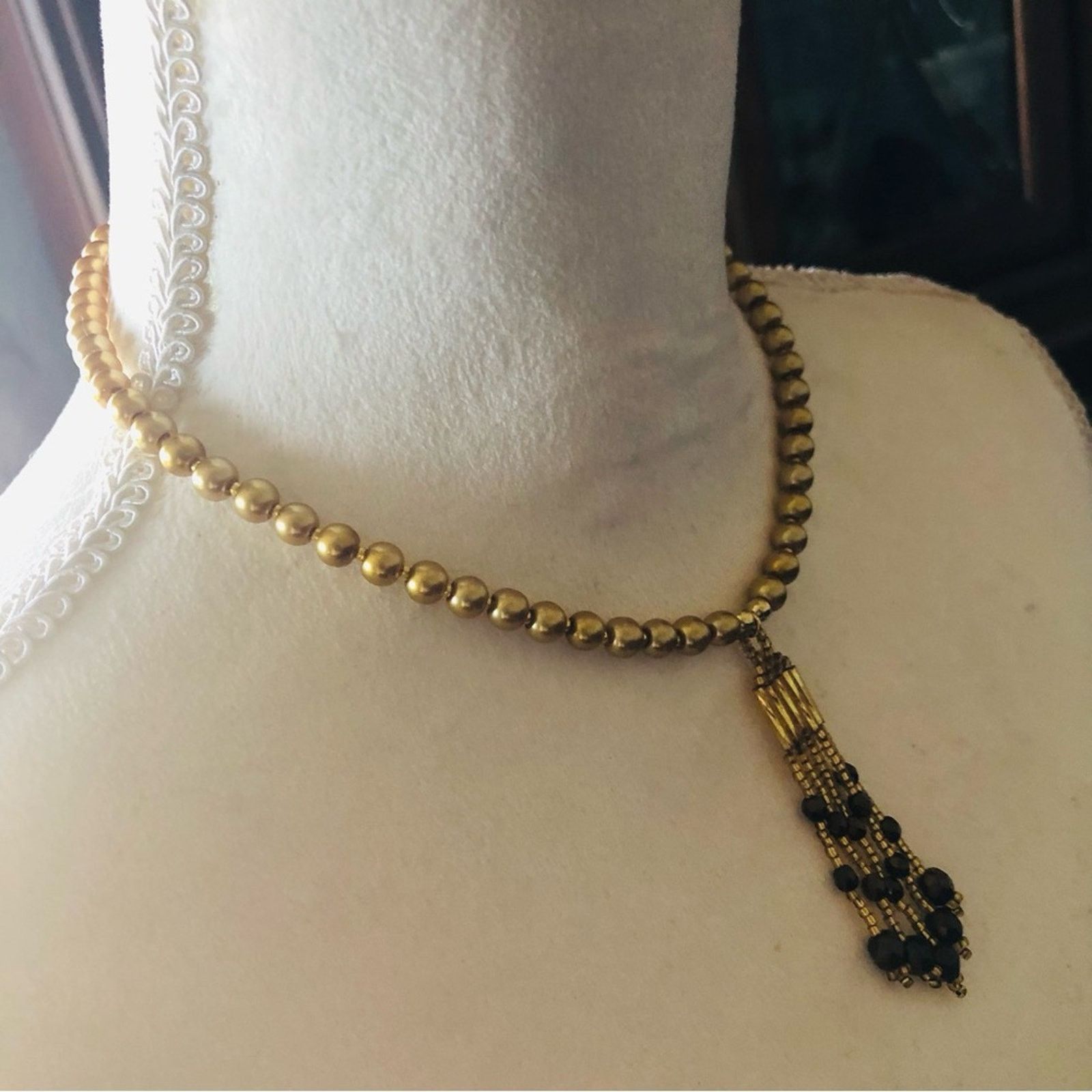 Handmade Handcrafted repurpose stone chandelier Pearl necklace Size ONE SIZE - 3 Thumbnail