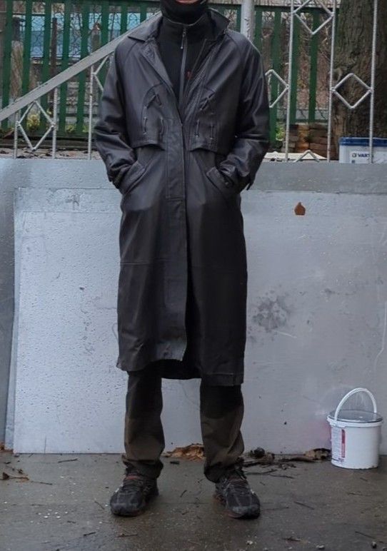 Japanese Brand × Vintage Black Retro Long Leather Jacket Vintage Archive 90s 80s Size US XL / EU 56 / 4 - 2 Thumbnail