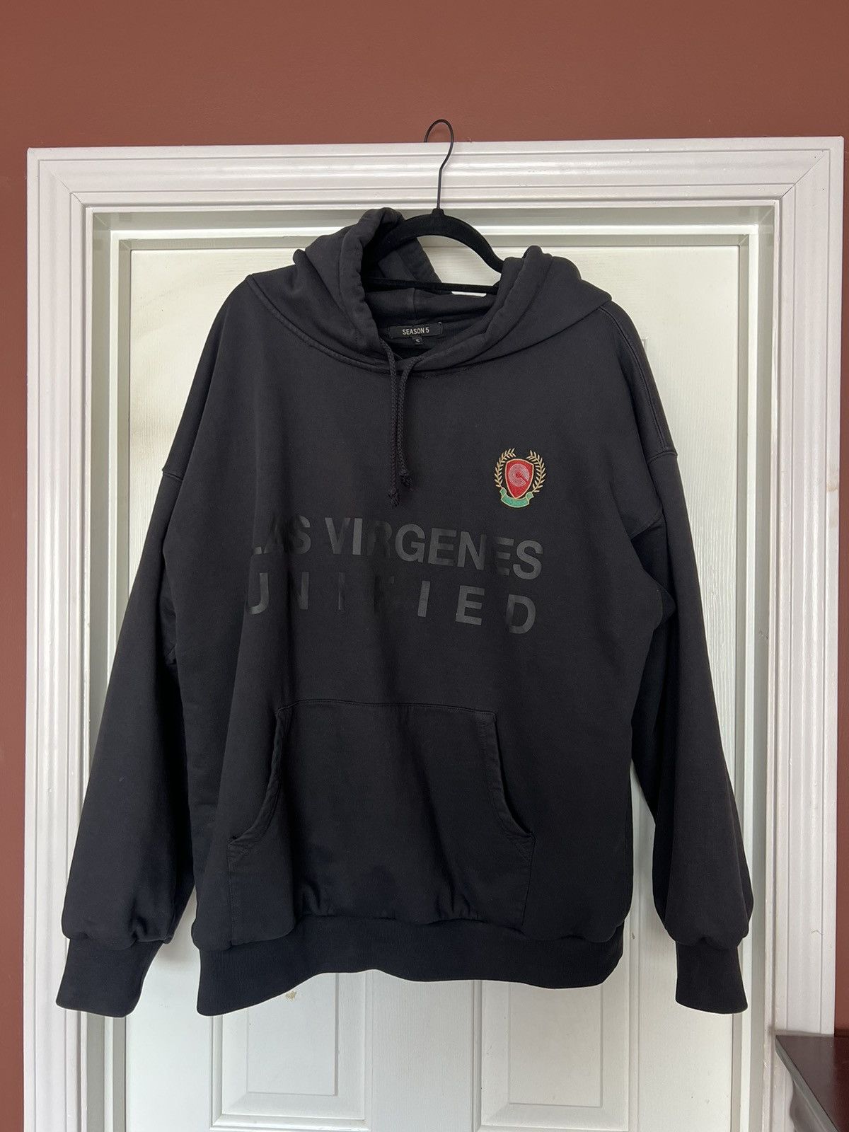 Yeezy las virgenes hoodie sale