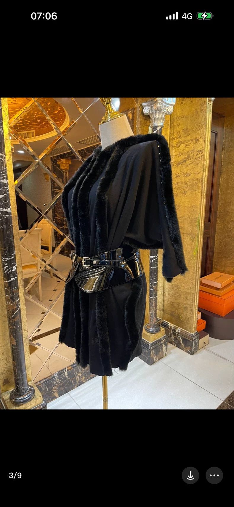 Versace Versace Strip fur cape vase type cardigan coat dress Size M / US 6-8 / IT 42-44 - 3 Thumbnail