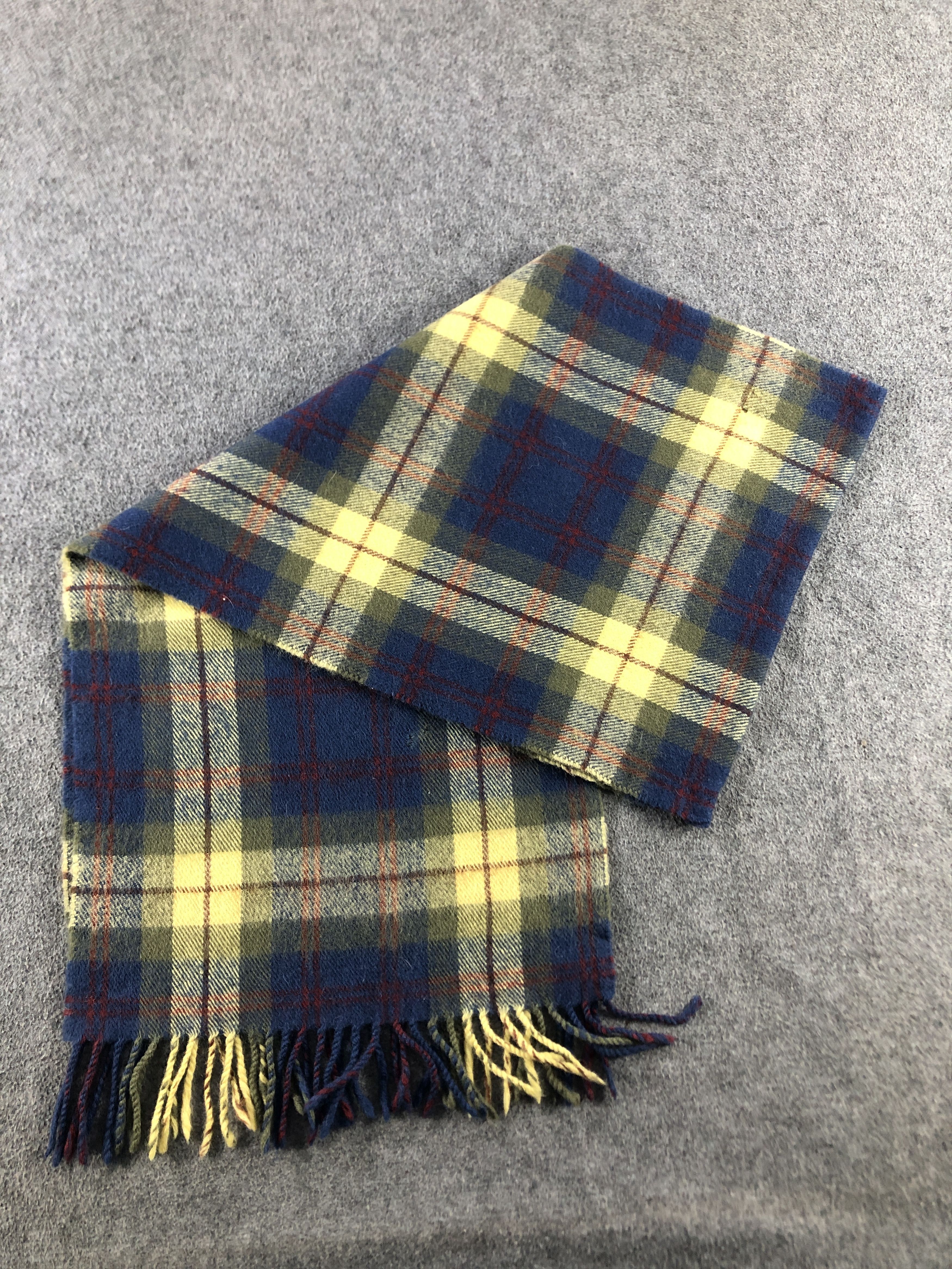 Banana Republic Banana Republic Scarf / Muffler / Neckwear P709 Size ONE SIZE - 3 Thumbnail