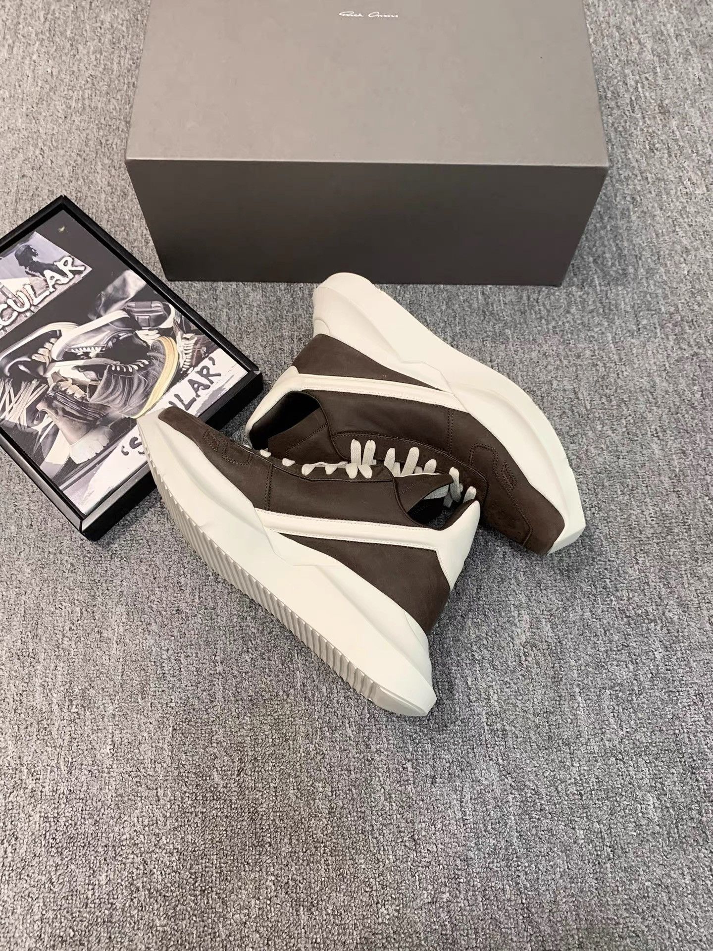 Rick Owens Rick Owens Runner Mainline Leather Tank Sneakers K34 Size US 5.5 / EU 38 - 6 Thumbnail