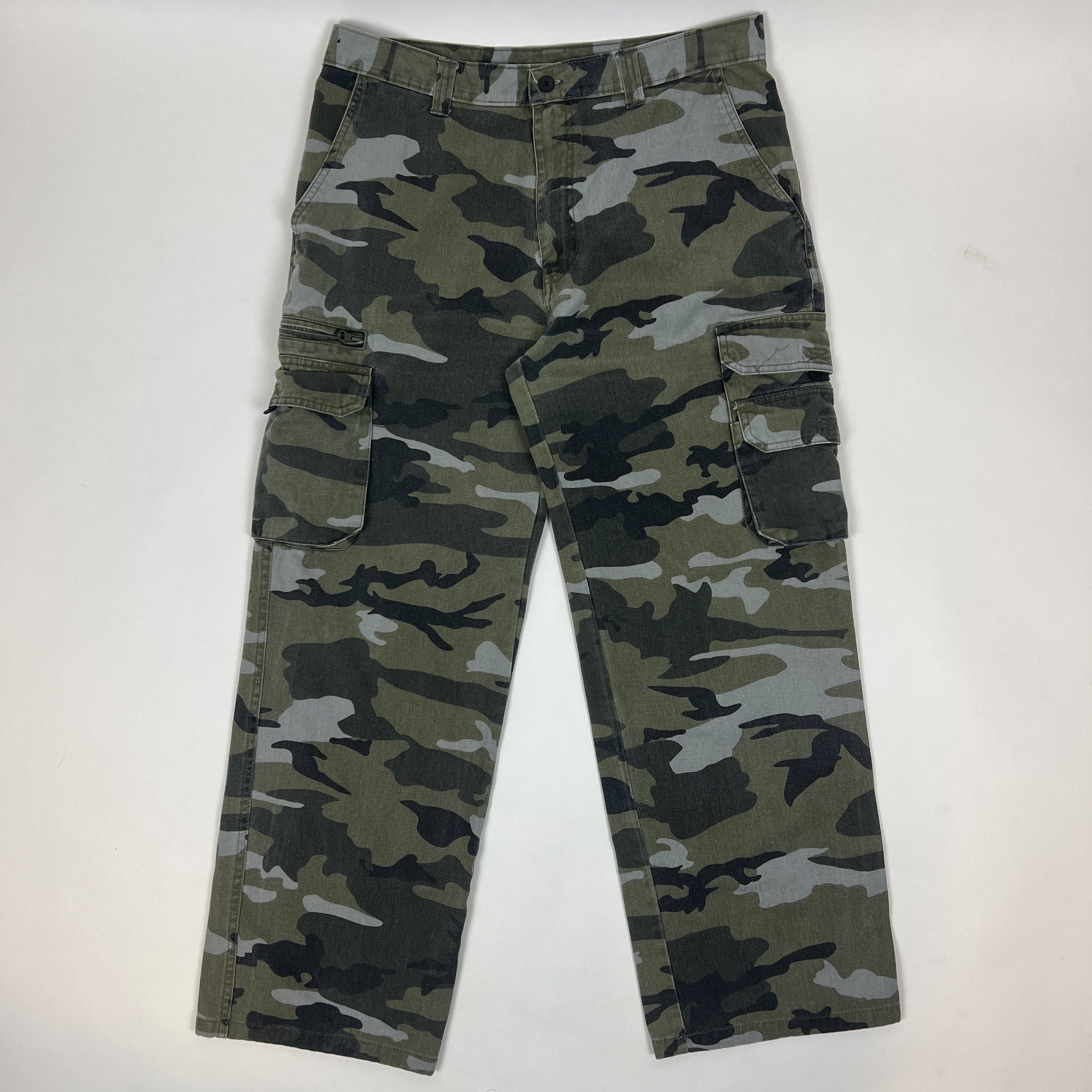 Lee × Vintage Vintage 90's Lee Camo Cargo Pants Size US 33 - 1 Thumbnail