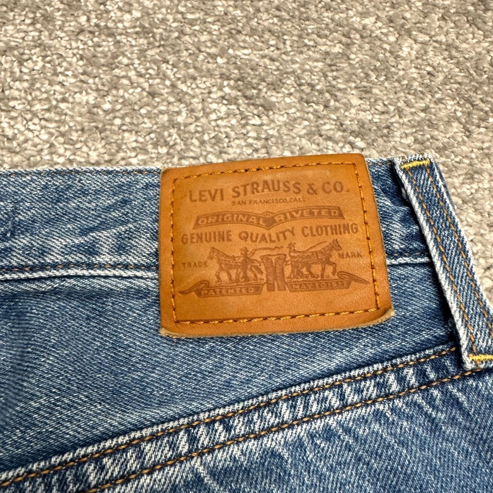 Levi's Levi's Ribcage Straight Ankle Jeans Womens 26 Blue Medium Wash Button Fly Denim Size 26" / US 2 / IT 38 - 7 Thumbnail