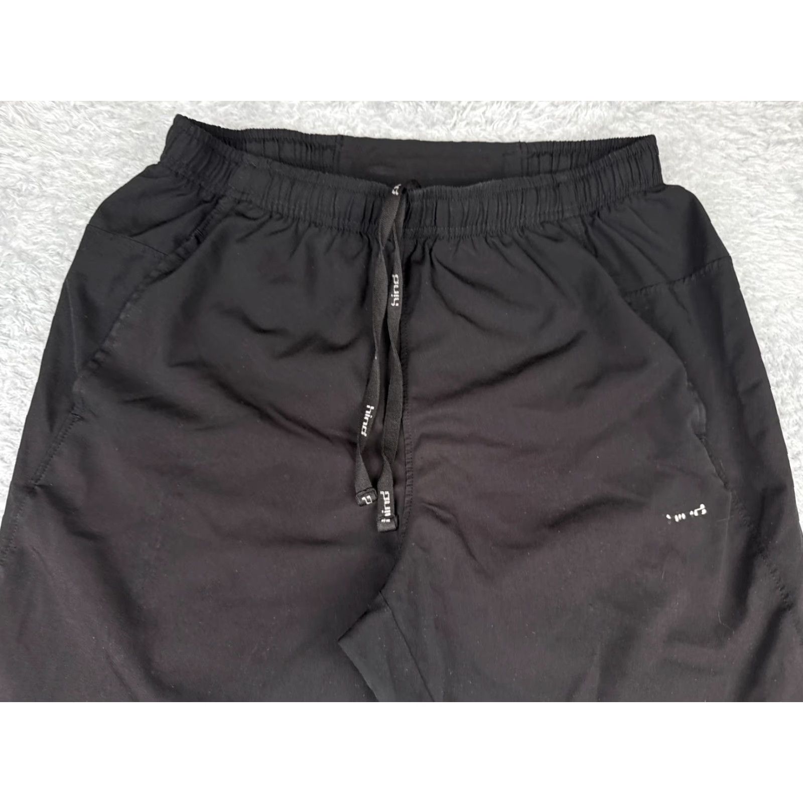 Vintage Hind Track Pants Men Adult Small Black Tapered Leg Ankle Zip Rear Pocket Nylon Microfiber Size US 29 - 4 Thumbnail