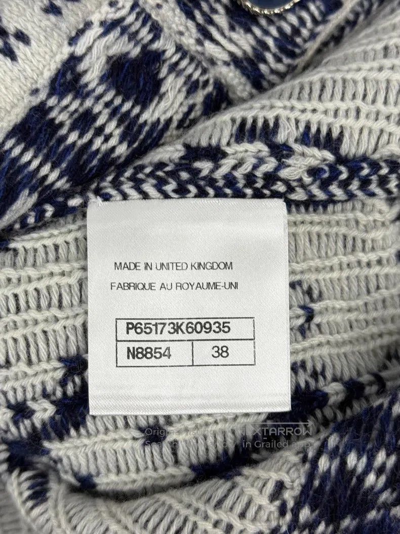 Chanel Chanel Colour block No. 5 letter cashmere knitted cardigan Size XS / US 0-2 / IT 36-38 - 5 Thumbnail