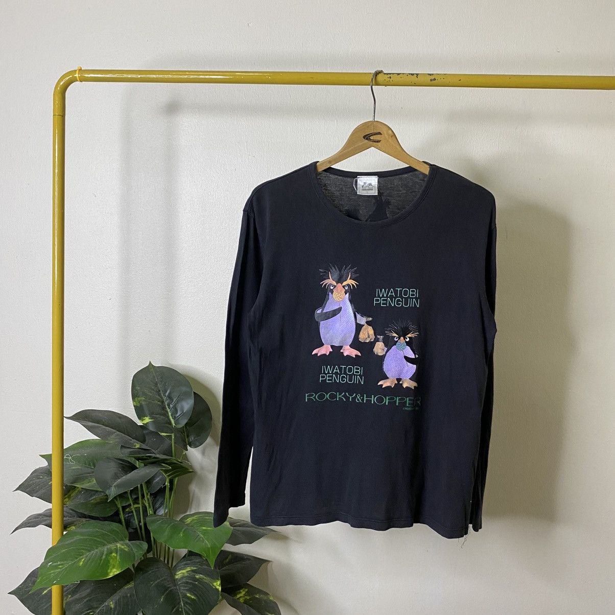 Other Iwatobi Penguin: Rocky × Hopper Video Games Promo LS T Shirt Size US M / EU 48-50 / 2 - 1 Thumbnail