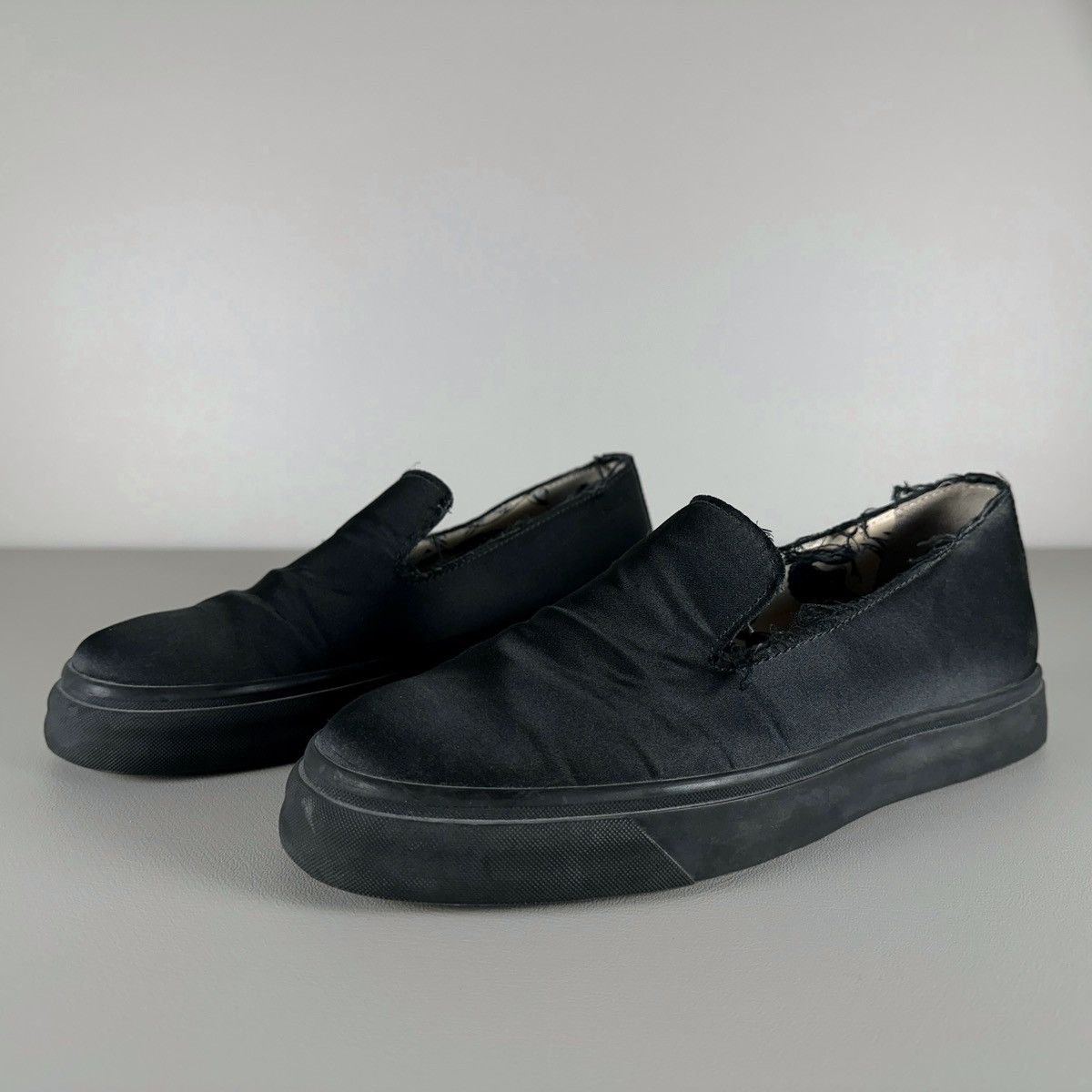 Giuseppe Zanotti Giuseppe Zanotti La Perla UNISEX Slip On shoes Size US 9 / EU 42 - 2 Thumbnail