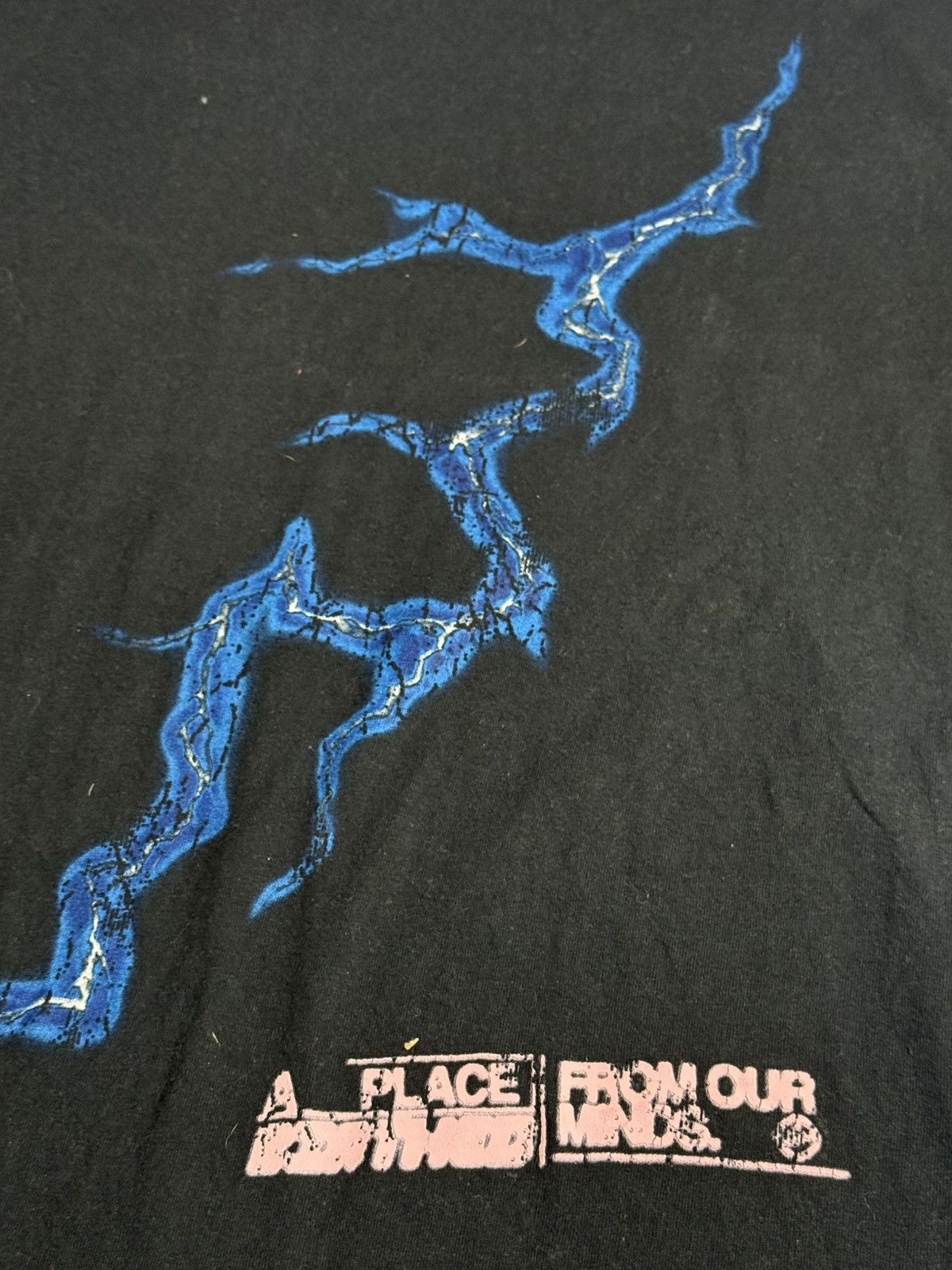 Travis Scott Travis Scott x Fragment Graphic Tee “Black” [L] PREOWNED Size US L / EU 52-54 / 3 - 6 Thumbnail