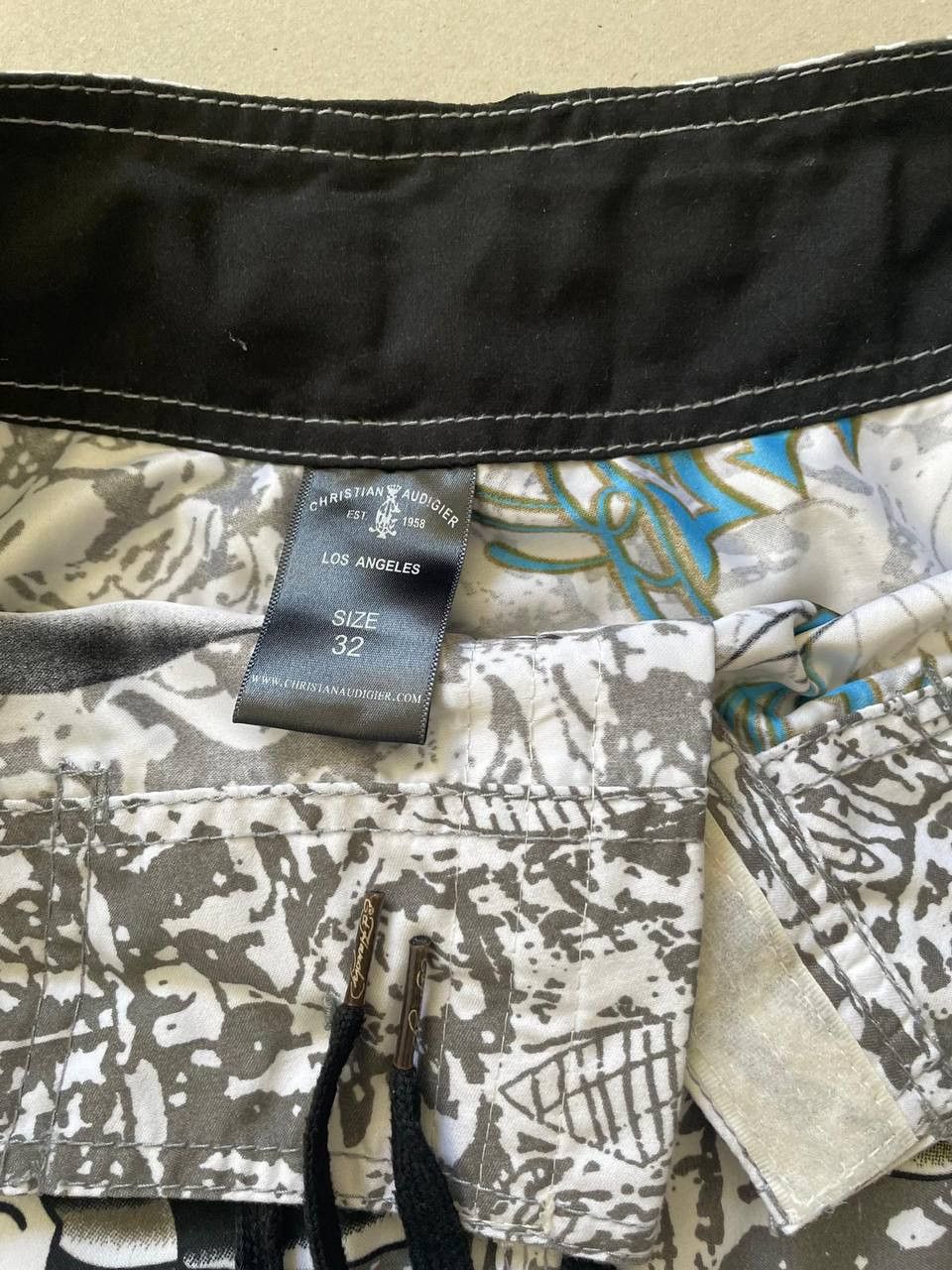 Ed Hardy Vintage Ed Hardy Shorts by Christian Audigier Size US 32 / EU 48 - 8 Thumbnail