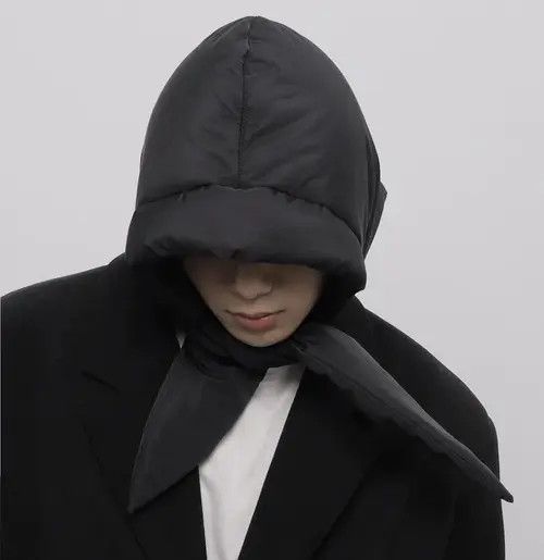 VIBE Avant garde puffer self-tie trapper hat aviator beanie cap Size ONE SIZE - 2 Thumbnail