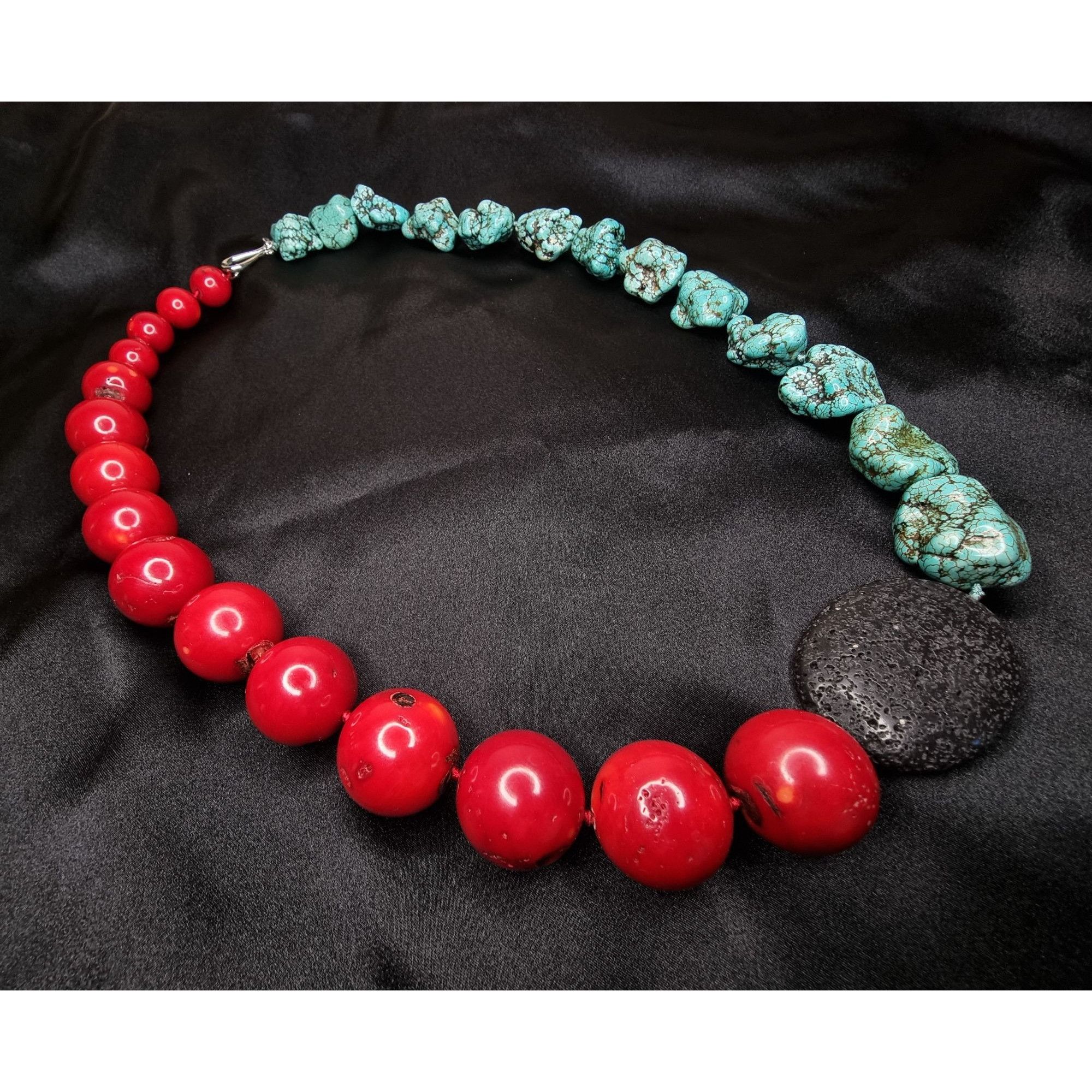Vintage Large Genuine Coral & Turquoise Beaded Necklace With Black L Size ONE SIZE - 5 Thumbnail