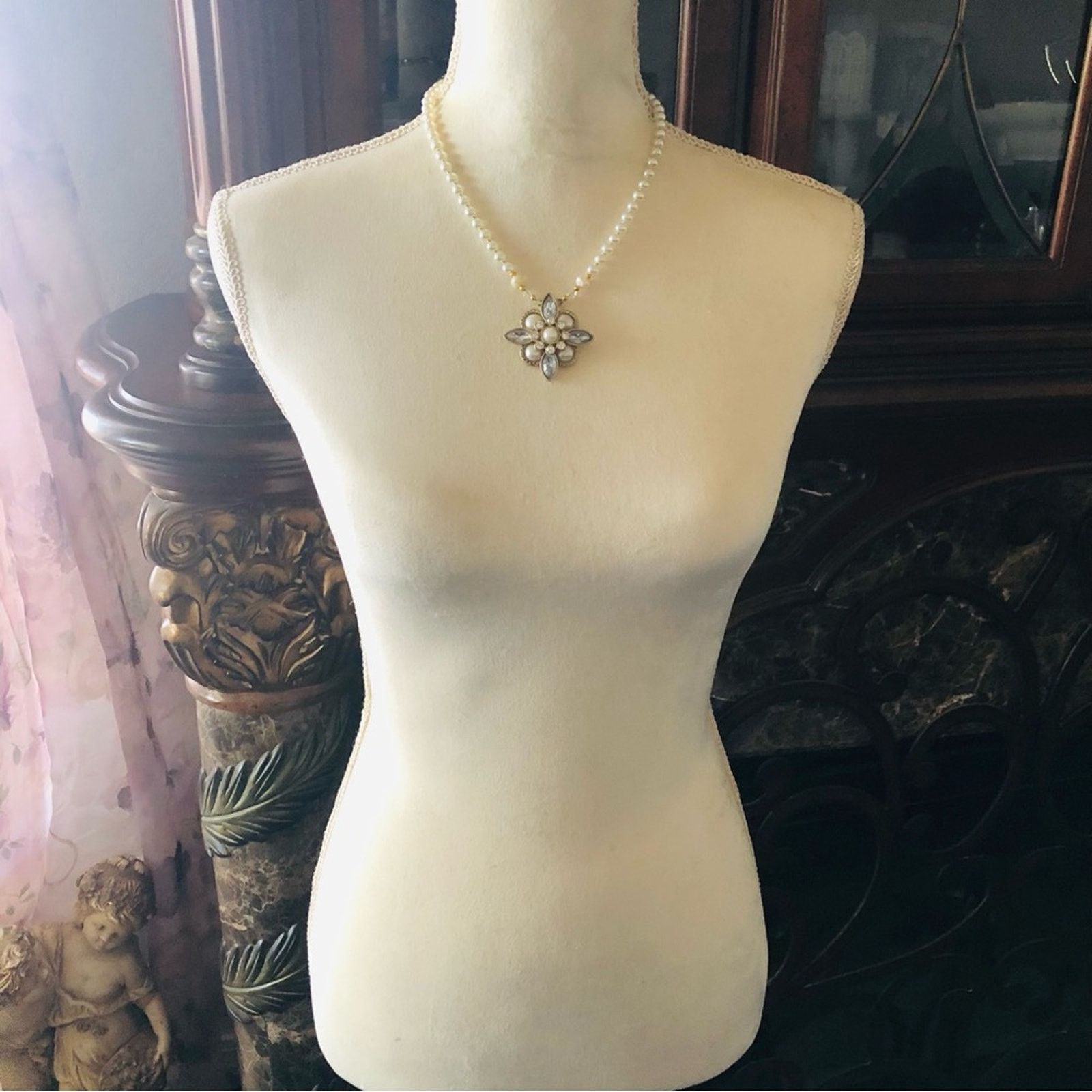 Handmade Handcrafted repurpose elegant stone and Pearl necklace Size ONE SIZE - 6 Thumbnail