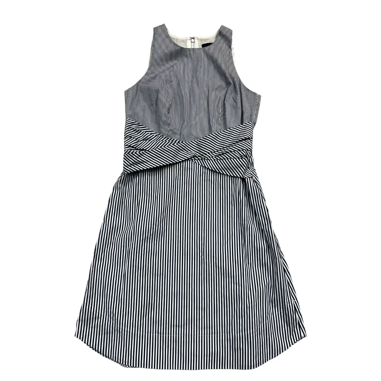 Ann Taylor VINTAGE? Women’s Ann Taylor Dress Sundress Knee Length Striped Twist Front Blue 4 Womens Regular Cotton Back Zipper 100% Cotton blue? Size S / US 4 / IT 40 - 2 Thumbnail