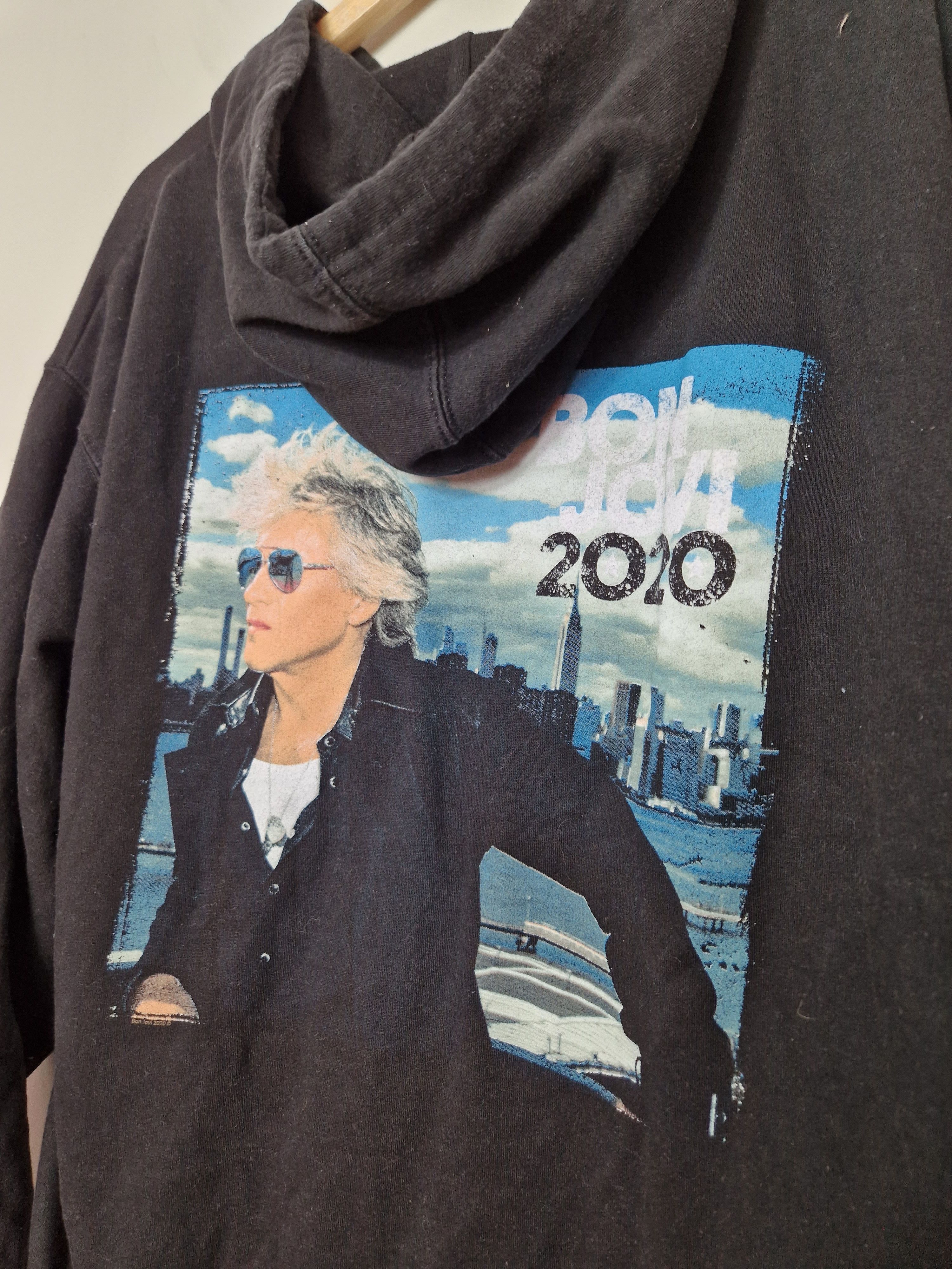 Band Tees × Bon Jovi Bon Jovi Do What You Can 2020 tour og promo sweatshirt Size US XL / EU 56 / 4 - 2 Thumbnail