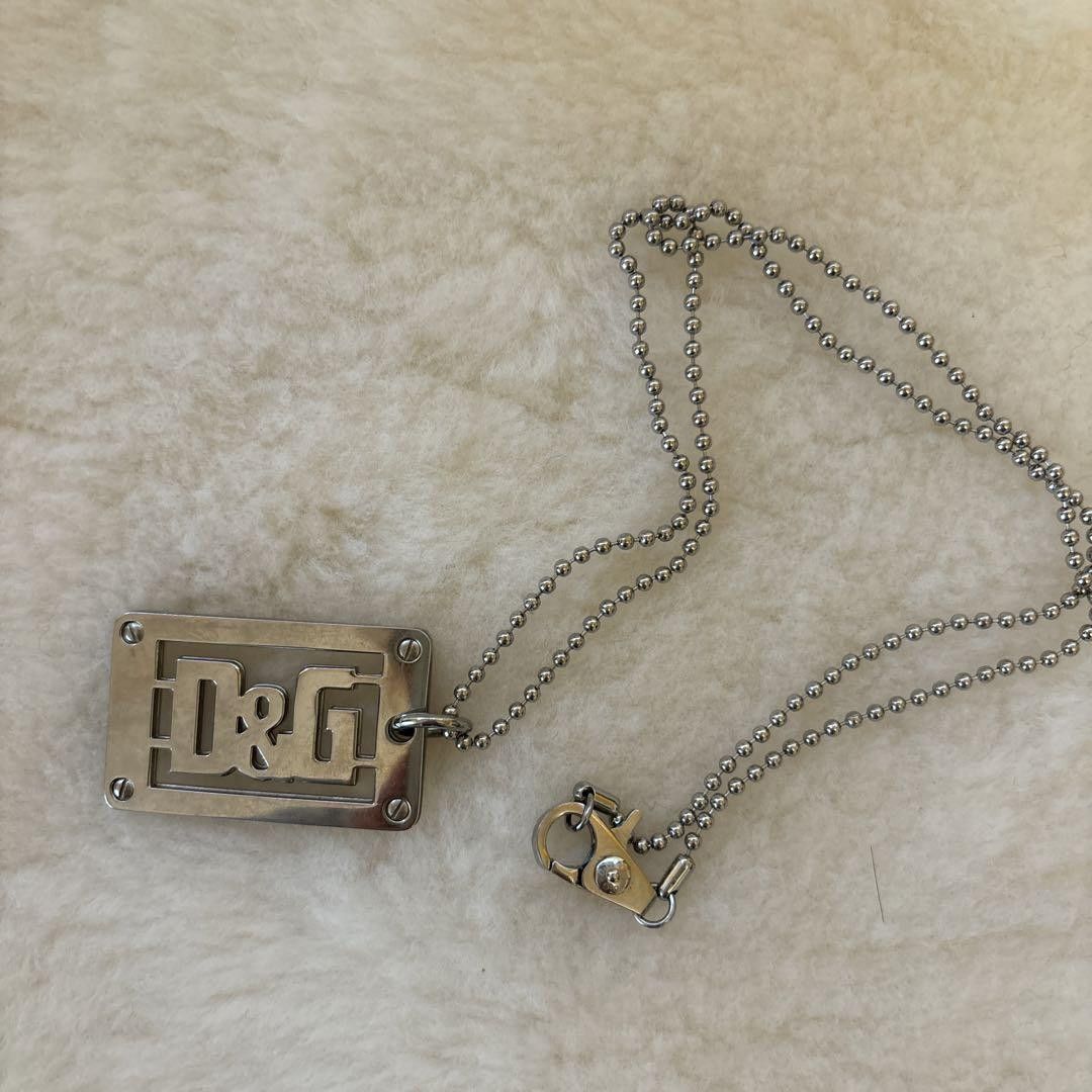 D&G Silver Logo Cut-Out Square Plate Necklace