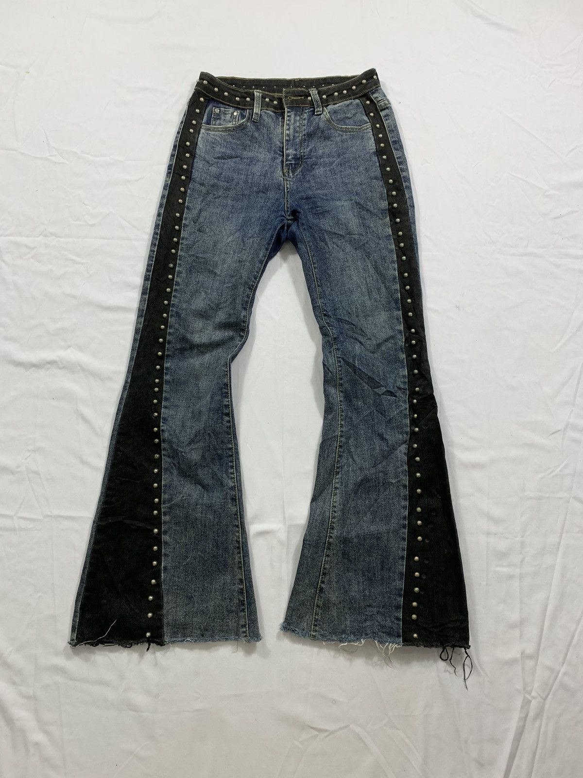 If Six Was Nine × KMRii × Le Grande Bleu (L.G.B.) ifsixwasnine