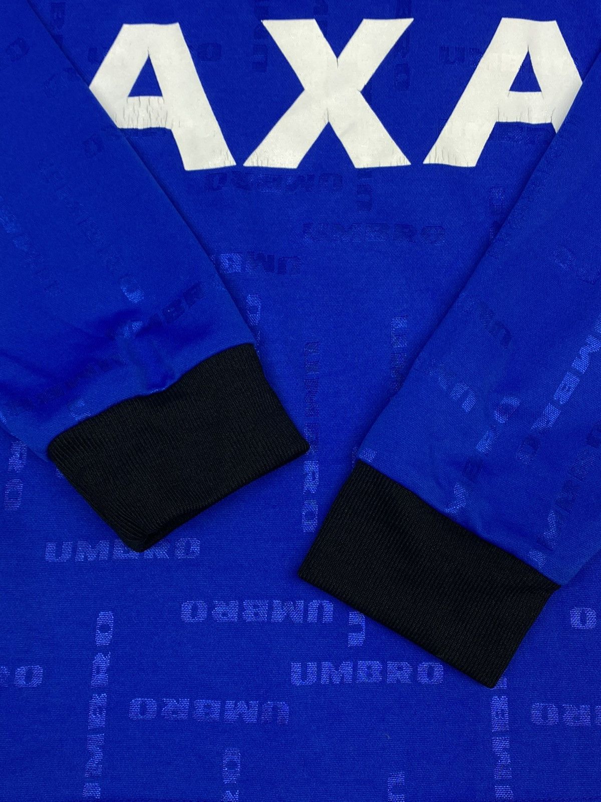 Umbro Vintage Umbro England The F.A. CUP 1998/99 Away Jersey Size US M / EU 48-50 / 2 - 19 Thumbnail