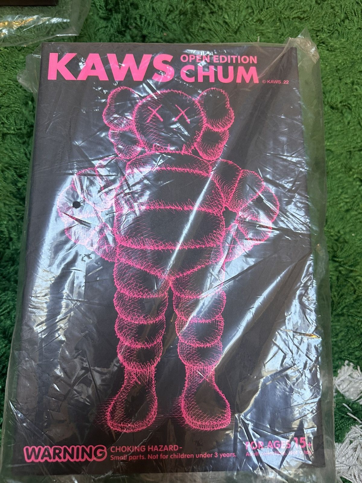 Kaws KAWS OPEN EDITION CHUM PINK Size ONE SIZE - 2 Thumbnail