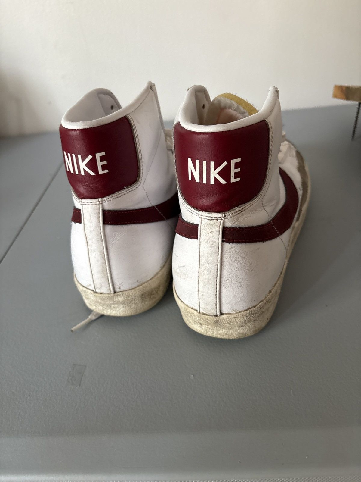 Nike Nike men’s blazer mid ‘77 White Team Red Size US 14 / EU 47 - 4 Thumbnail
