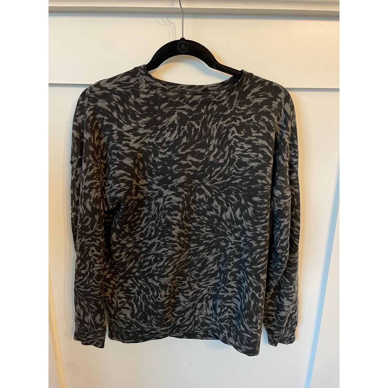 Athleta Athleta Studio to Street Black Lynx Printed Sweatshirt, S Size S / US 4 / IT 40 - 2 Thumbnail